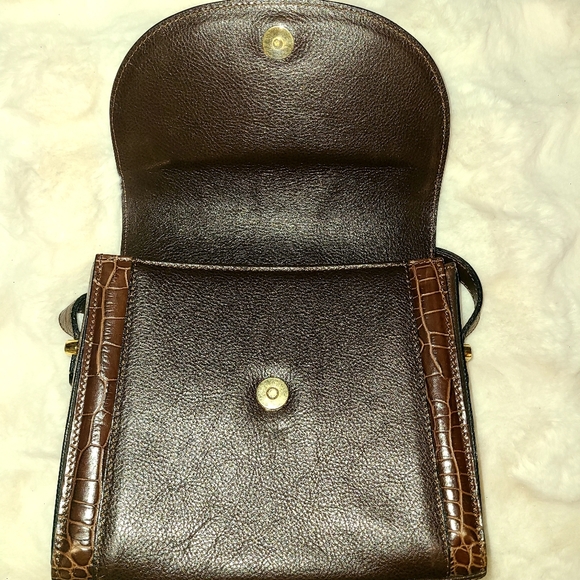 Bally Brown Crocodile Crossbody Bag with Gold Hardware - Picture 8 of 12